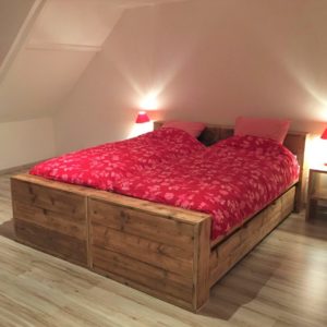 Handgemaakt 2 x 1 persoons houten bed | stoerhout-hetgooi.nl